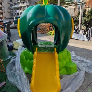 cau-truot-co-mai-ngoai-troi (1)